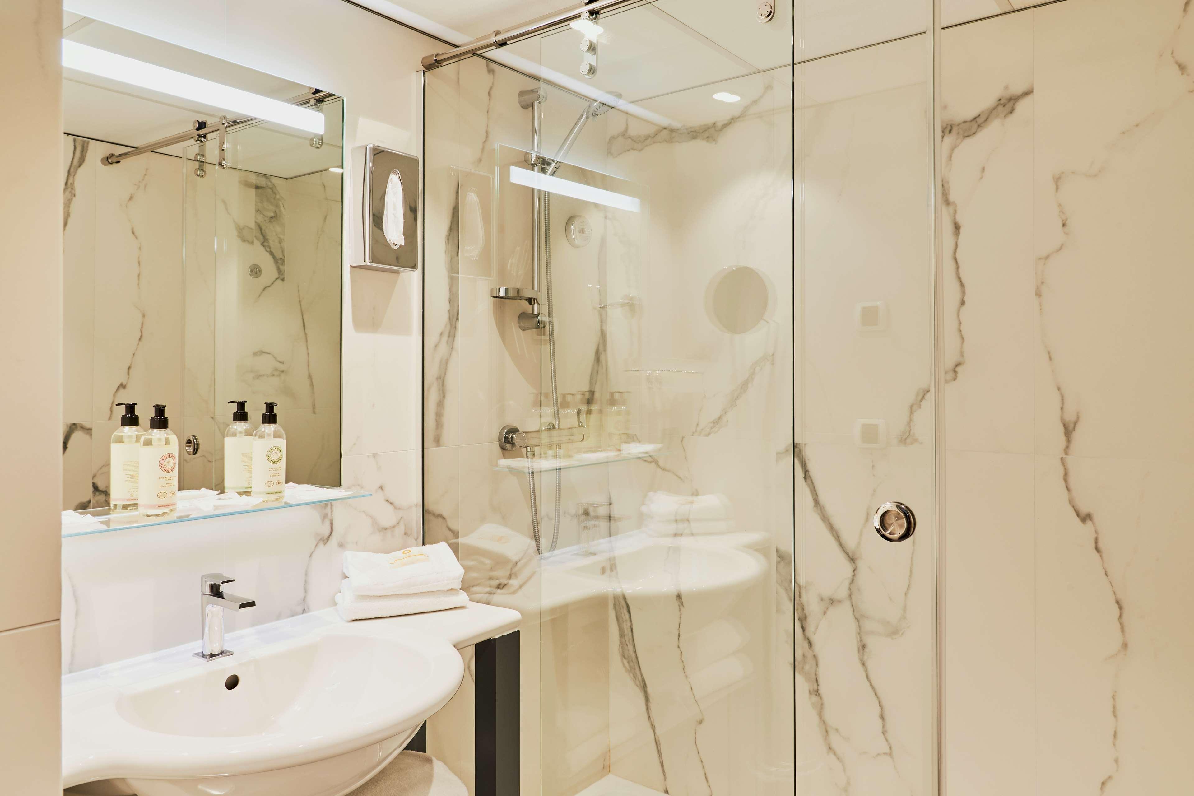 Hotel Western Alexandra 4*