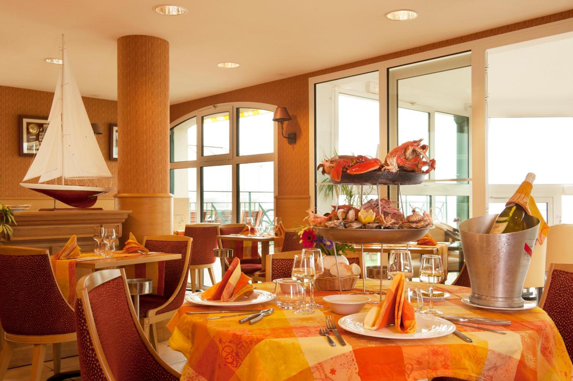Hotel Western Alexandra 4*
