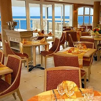 Western Alexandra Hotel 4*